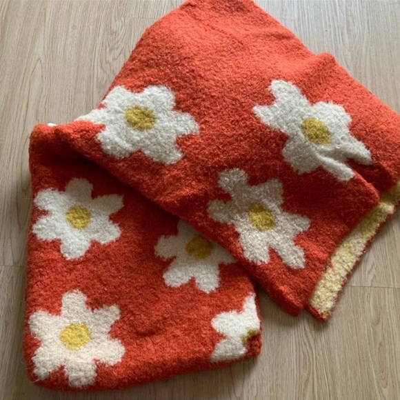 ✨HP X 5✨ FP FLOWER POWER CARRY ON SCARF SET - Picture 12 of 16